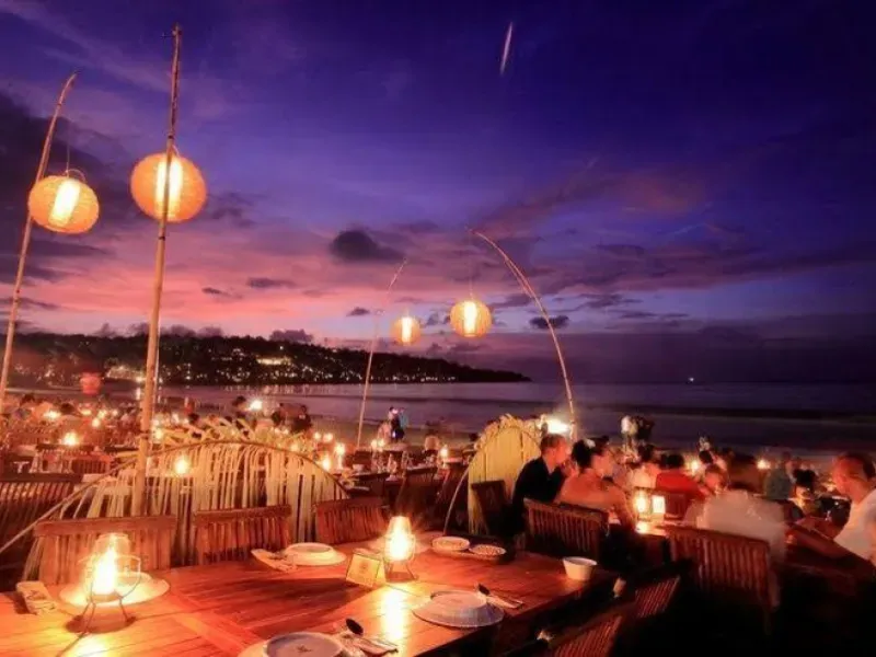 Jimbaran: A Sunset Dining Experience by the Beach