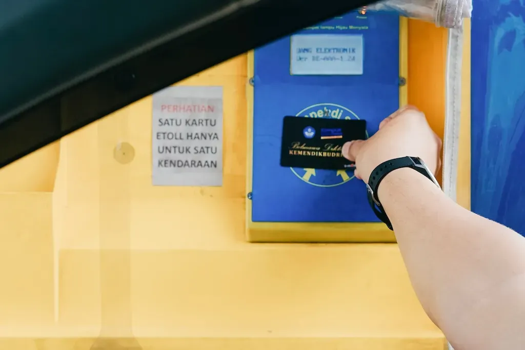 Isi E-toll Lewat Aplikasi DANA